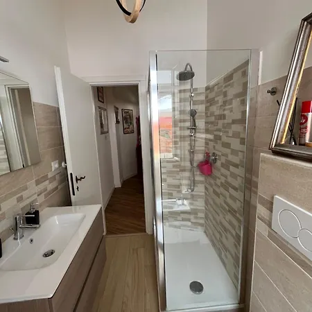 Spazio Di Stile Metro C Mirti * 罗马